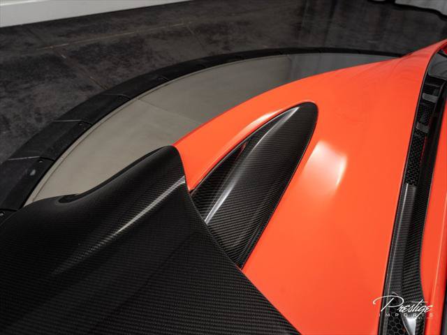 Used 2021 McLaren 765LT photo 27