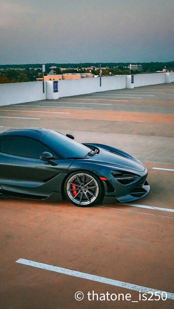 Used 2019 McLaren 720S Performance photo 8