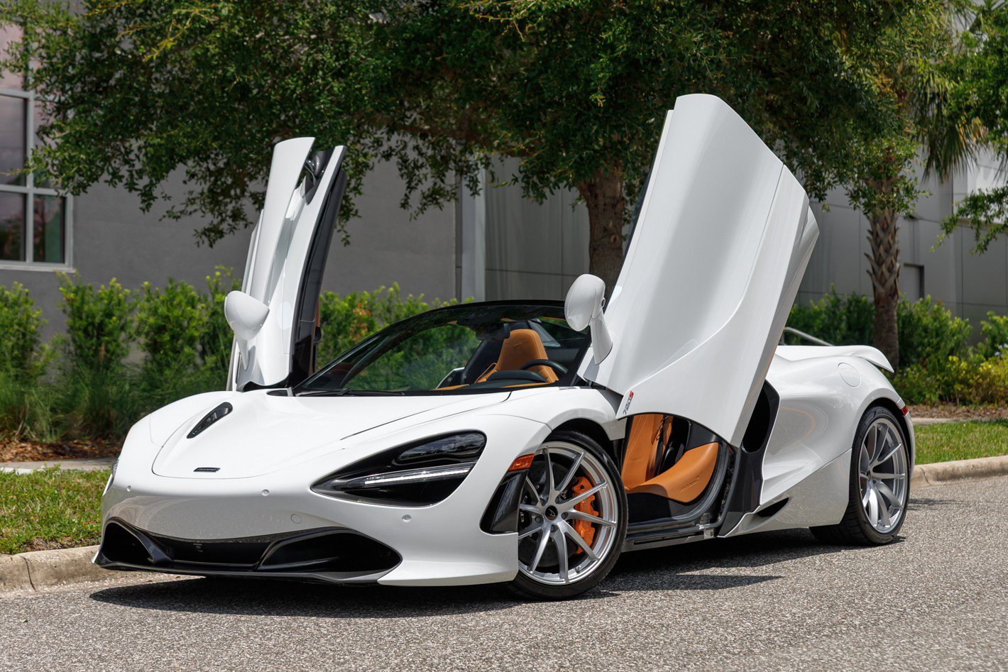 Used 2020 McLaren 720S Spider photo 38