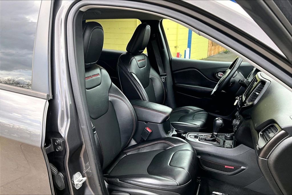 2019 Jeep Cherokee Trailhawk