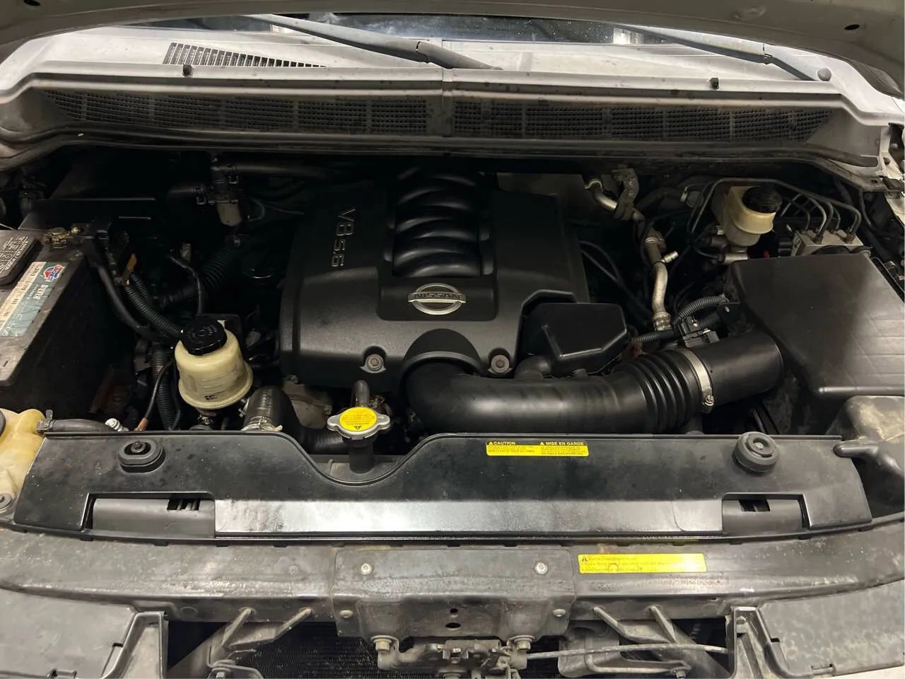 2004 Nissan Titan LE