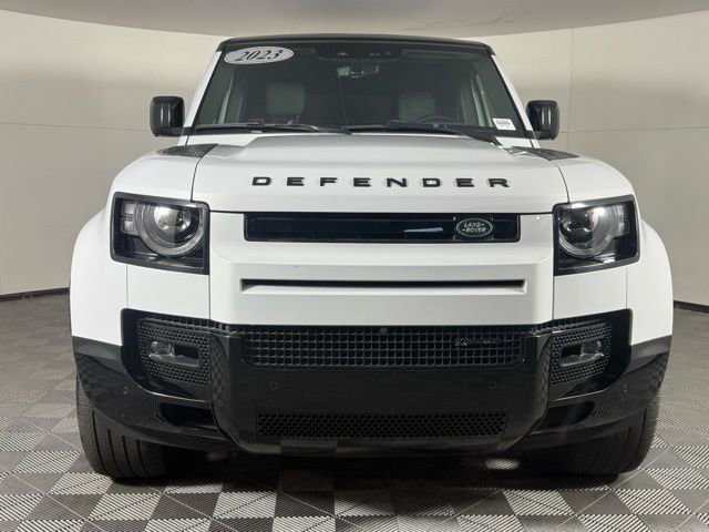 2023 Land Rover Defender 110 X-Dynamic SE