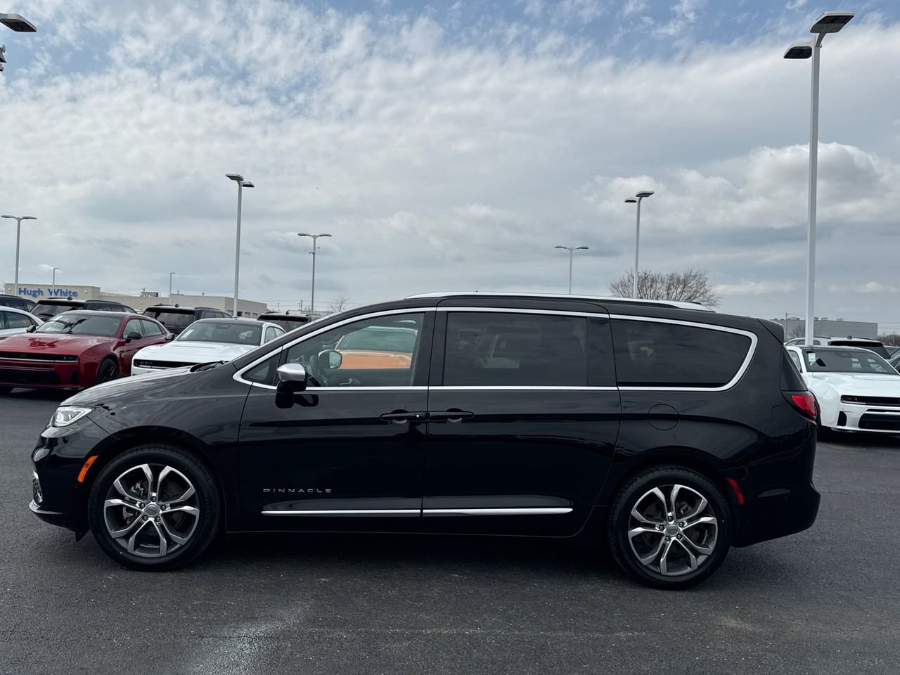 2025 Chrysler Pacifica Pinnacle