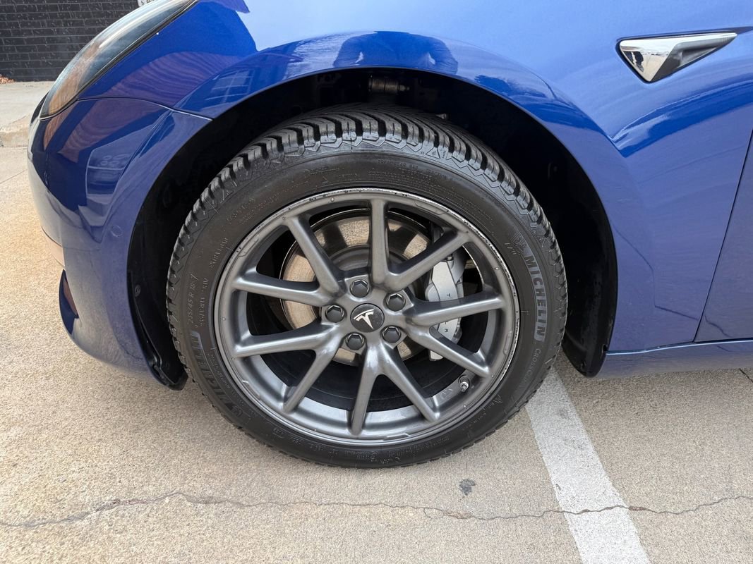 2019 Tesla Model 3 Standard Range Plus