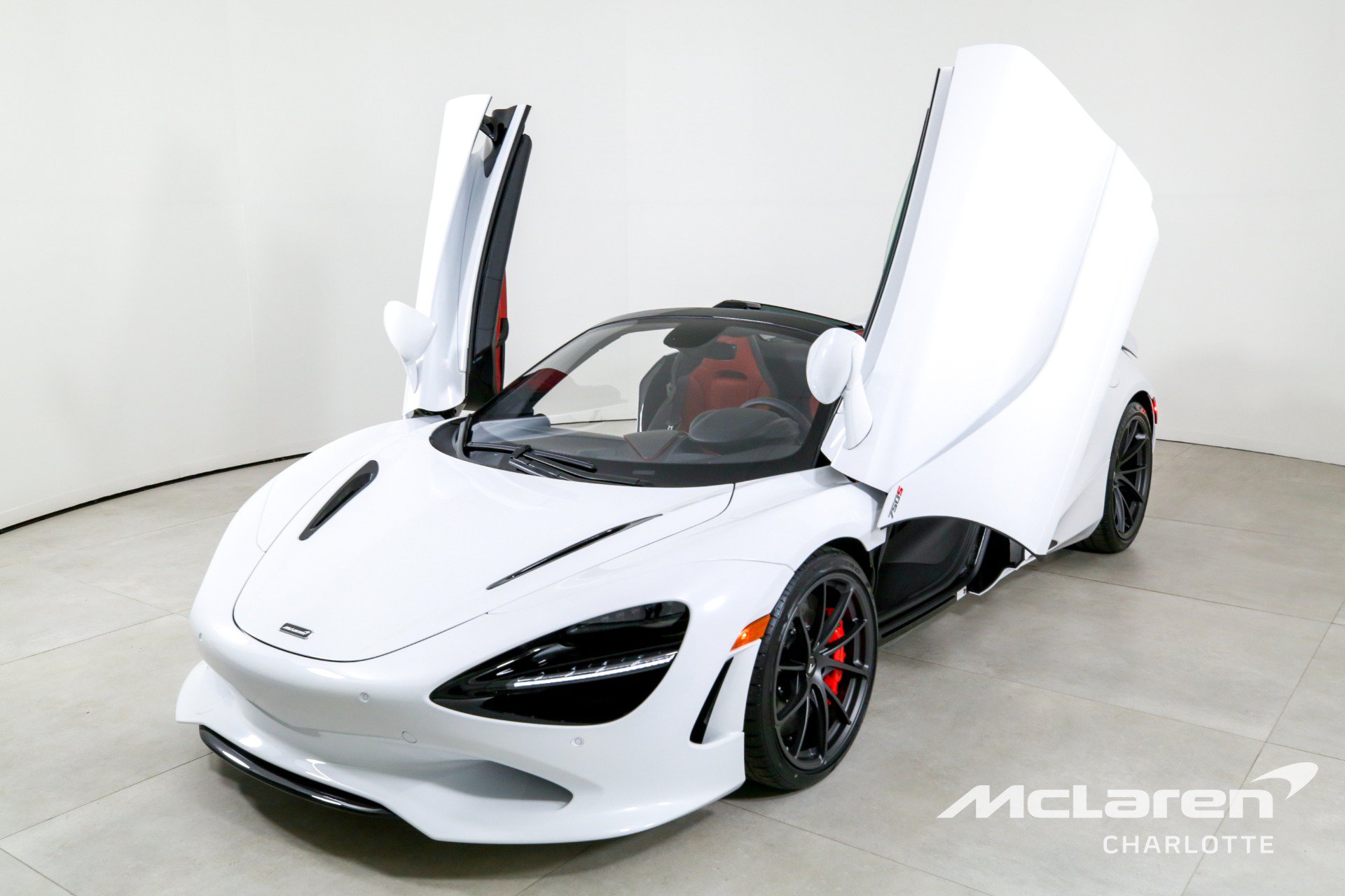 Used 2026 McLaren 750S Spider photo 6