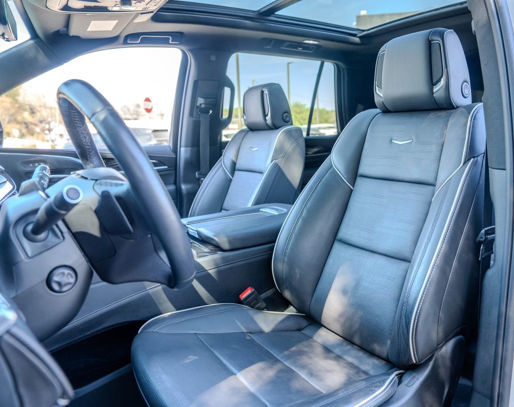 2024 Cadillac Escalade Sport