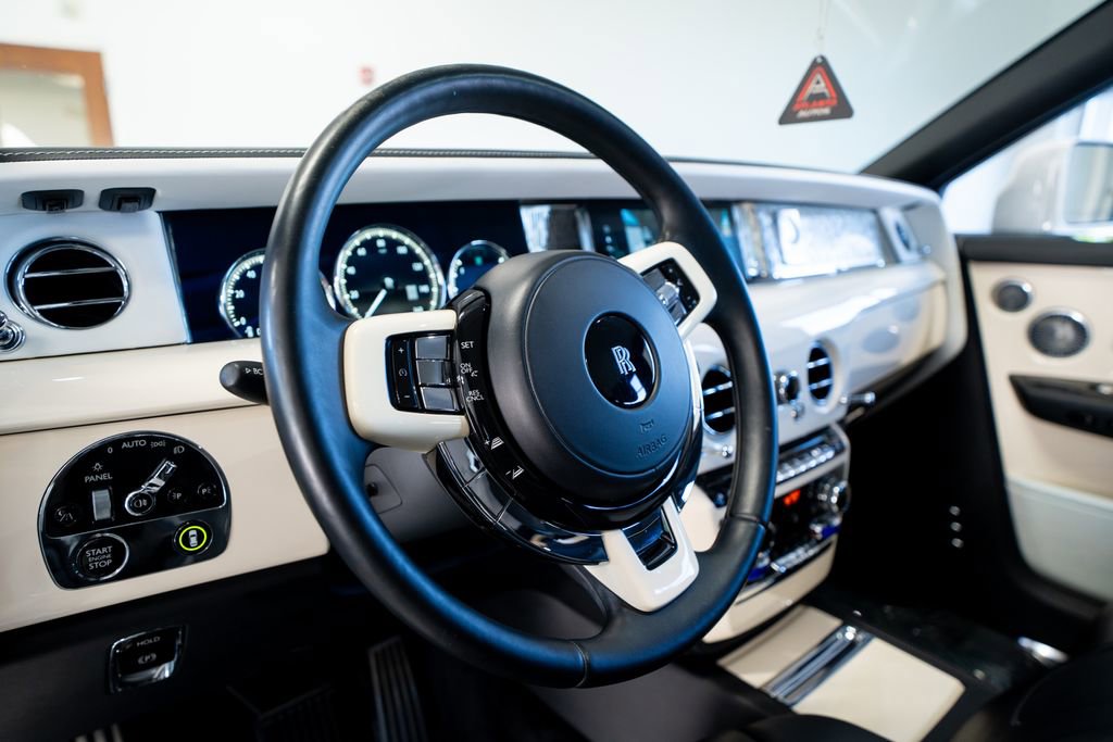 2019 Rolls-Royce Phantom Sedan