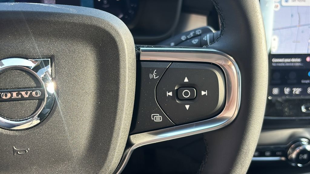 2026 Volvo Xc40 B5 Ultra