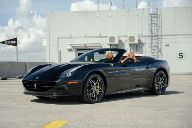 Used 2015 Ferrari California T