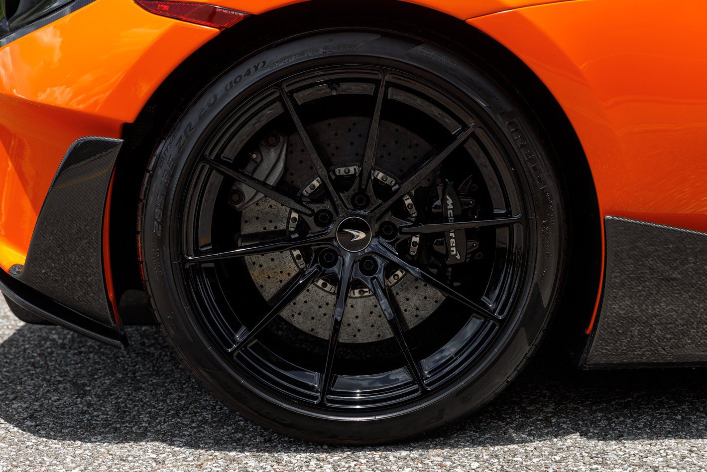 Used 2019 McLaren 600LT photo 12
