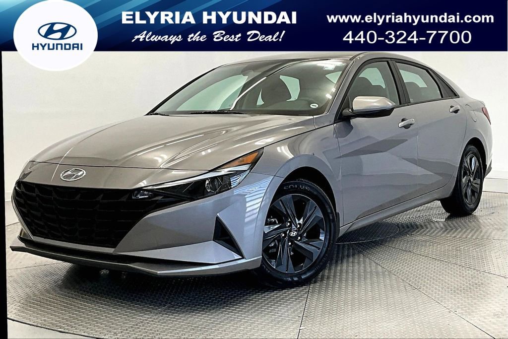 Certified 2022 Hyundai Elantra SEL