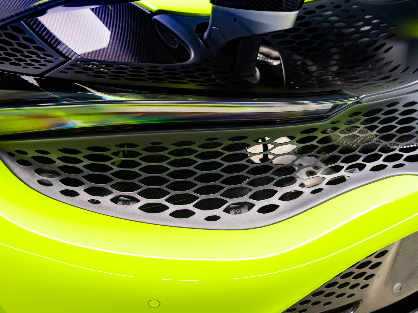 Used 2021 McLaren 765LT photo 43