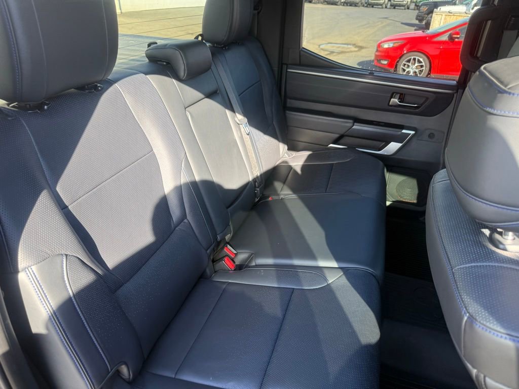 2022 Toyota Tundra Platinum