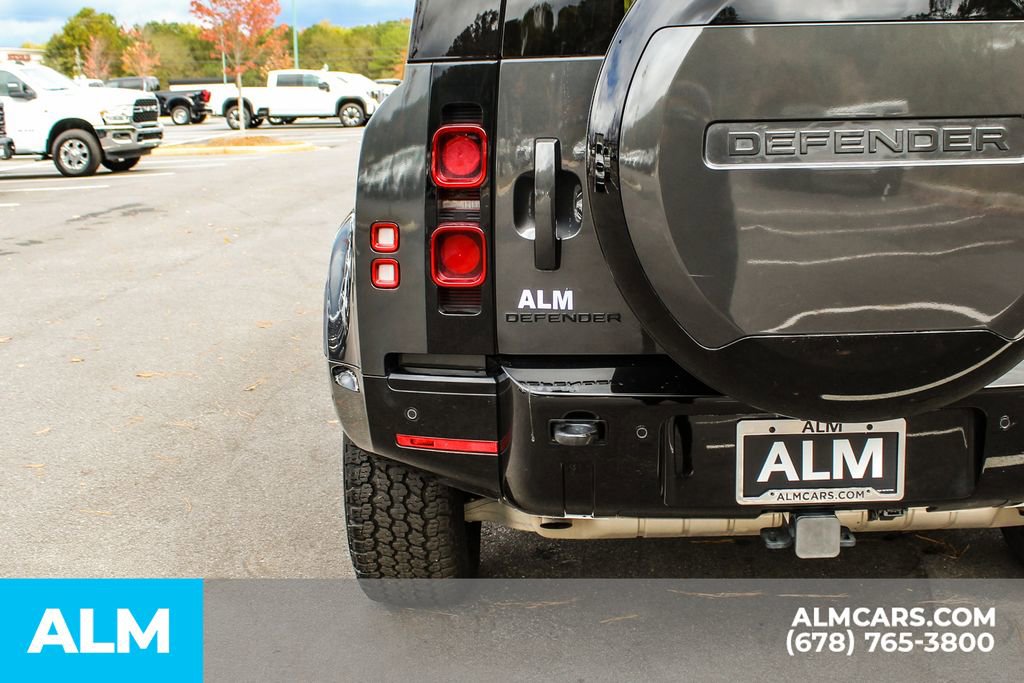 2024 Land Rover Defender 110 X-Dynamic SE