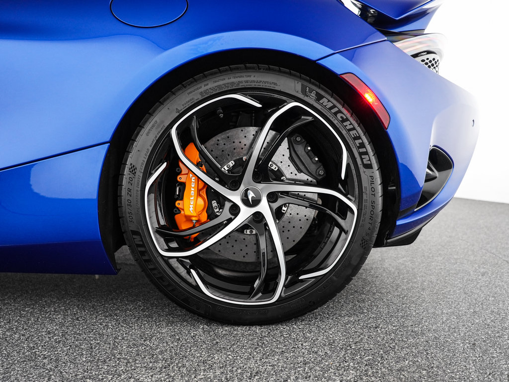 Used 2024 McLaren 750S Spider photo 33