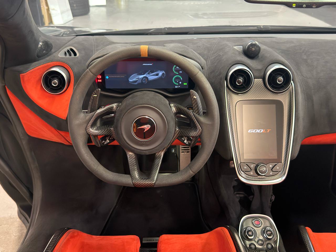Used 2020 McLaren 600LT Spider photo 24