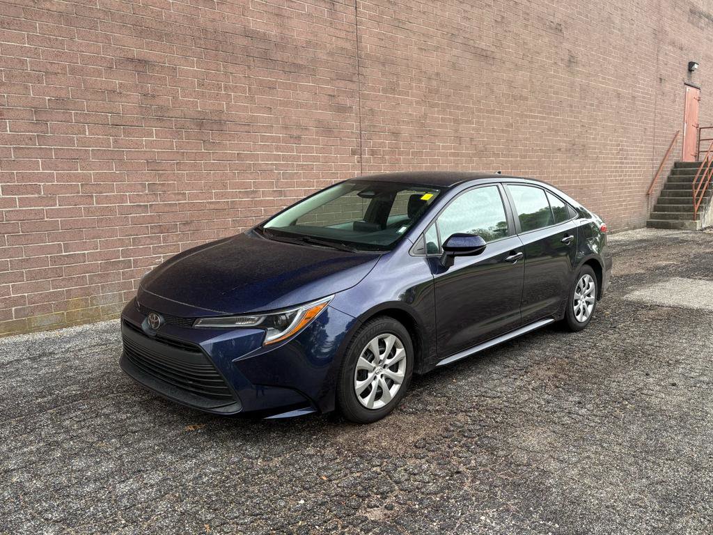 Used 2024 Toyota Corolla LE
