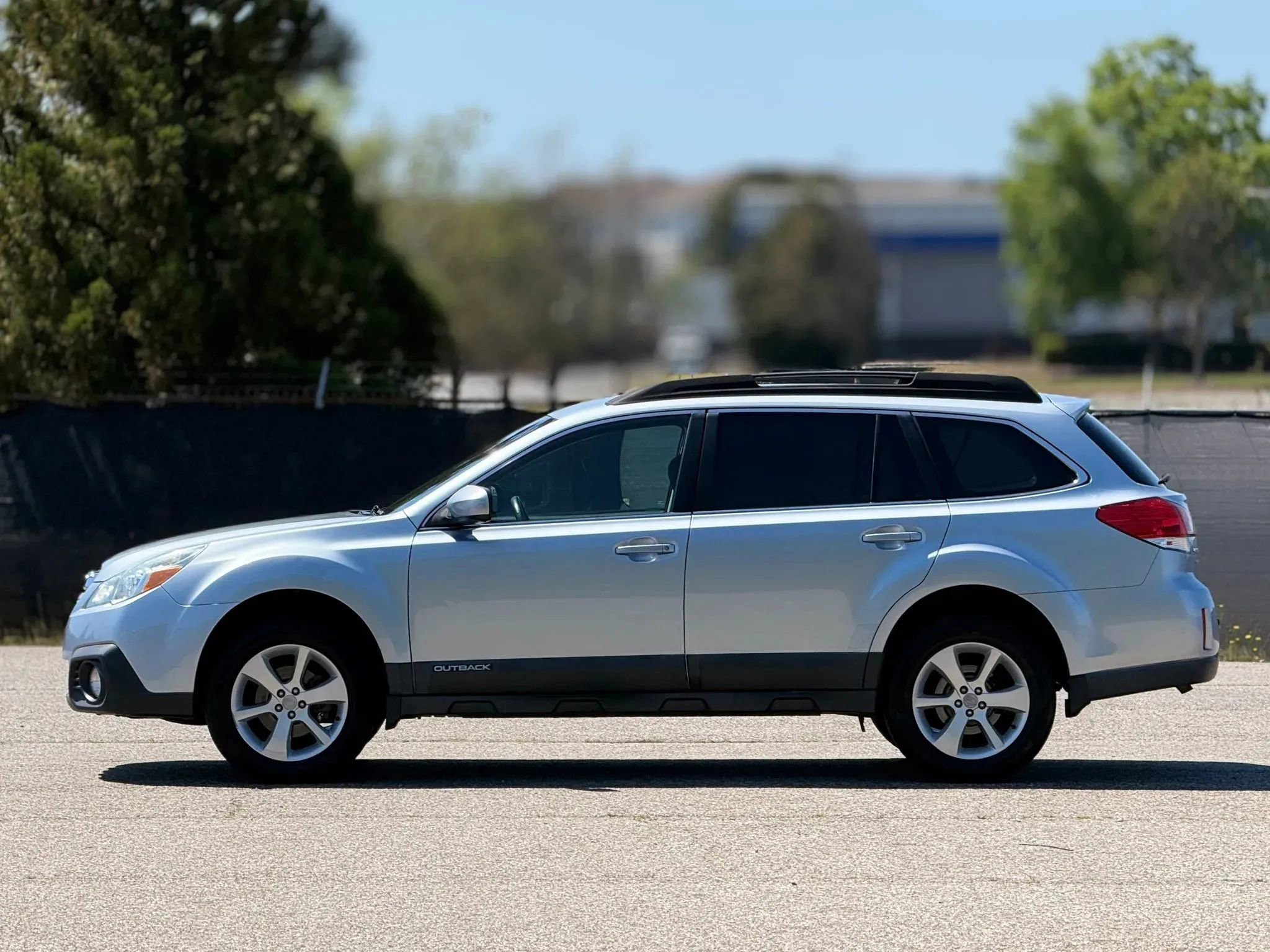 2014 Subaru Outback 2.5i Premium