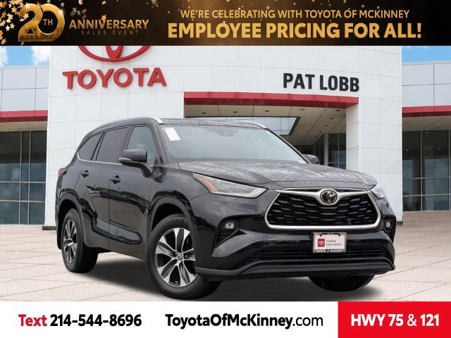 Used 2021 Toyota Highlander XLE