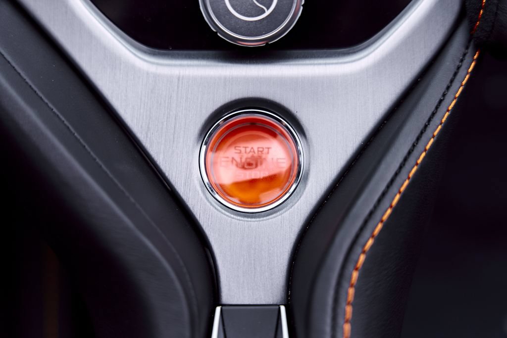 Used 2025 McLaren 750S Spider photo 89