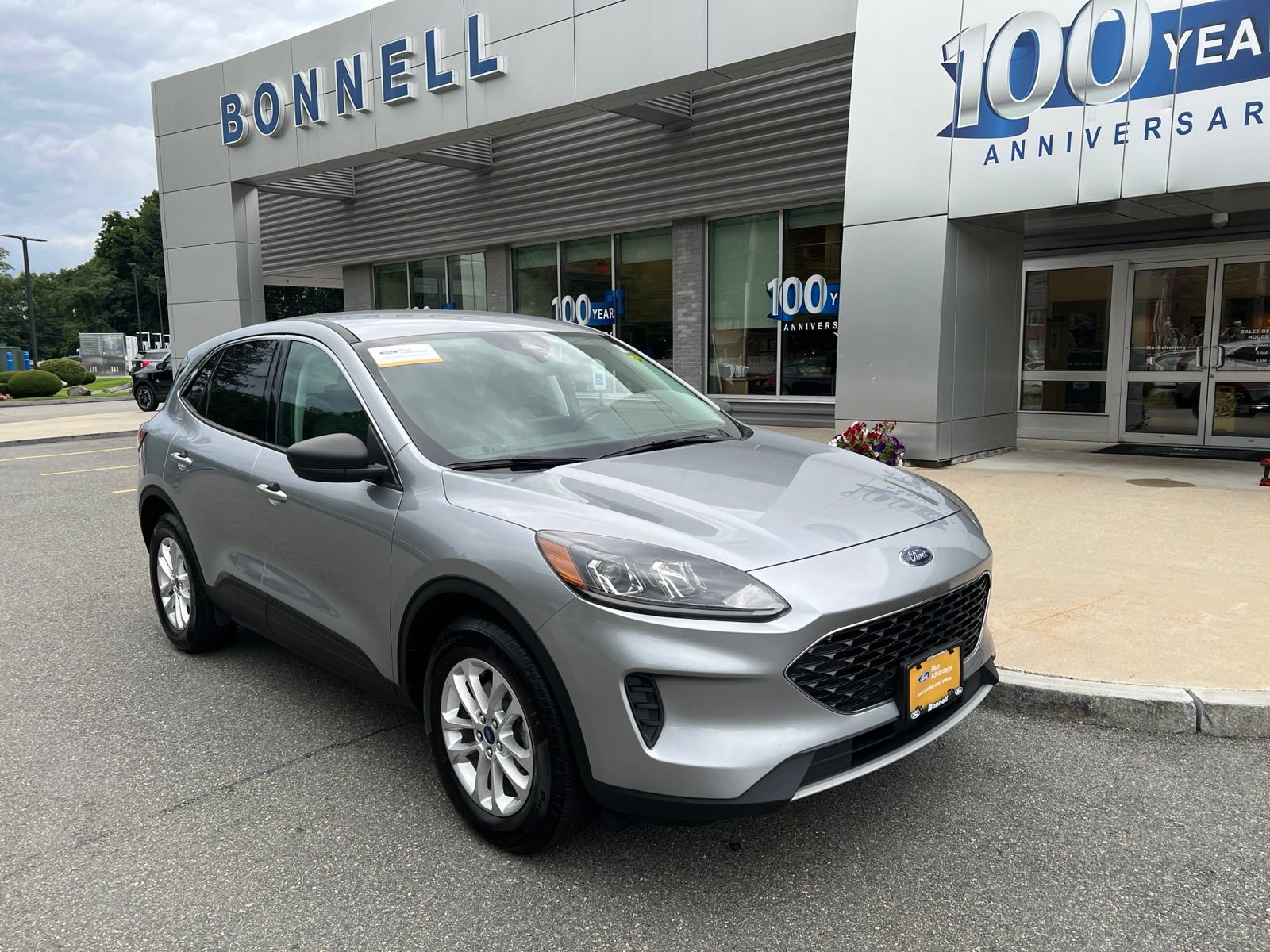 Used 2022 Ford Escape SE w/ Convenience Package