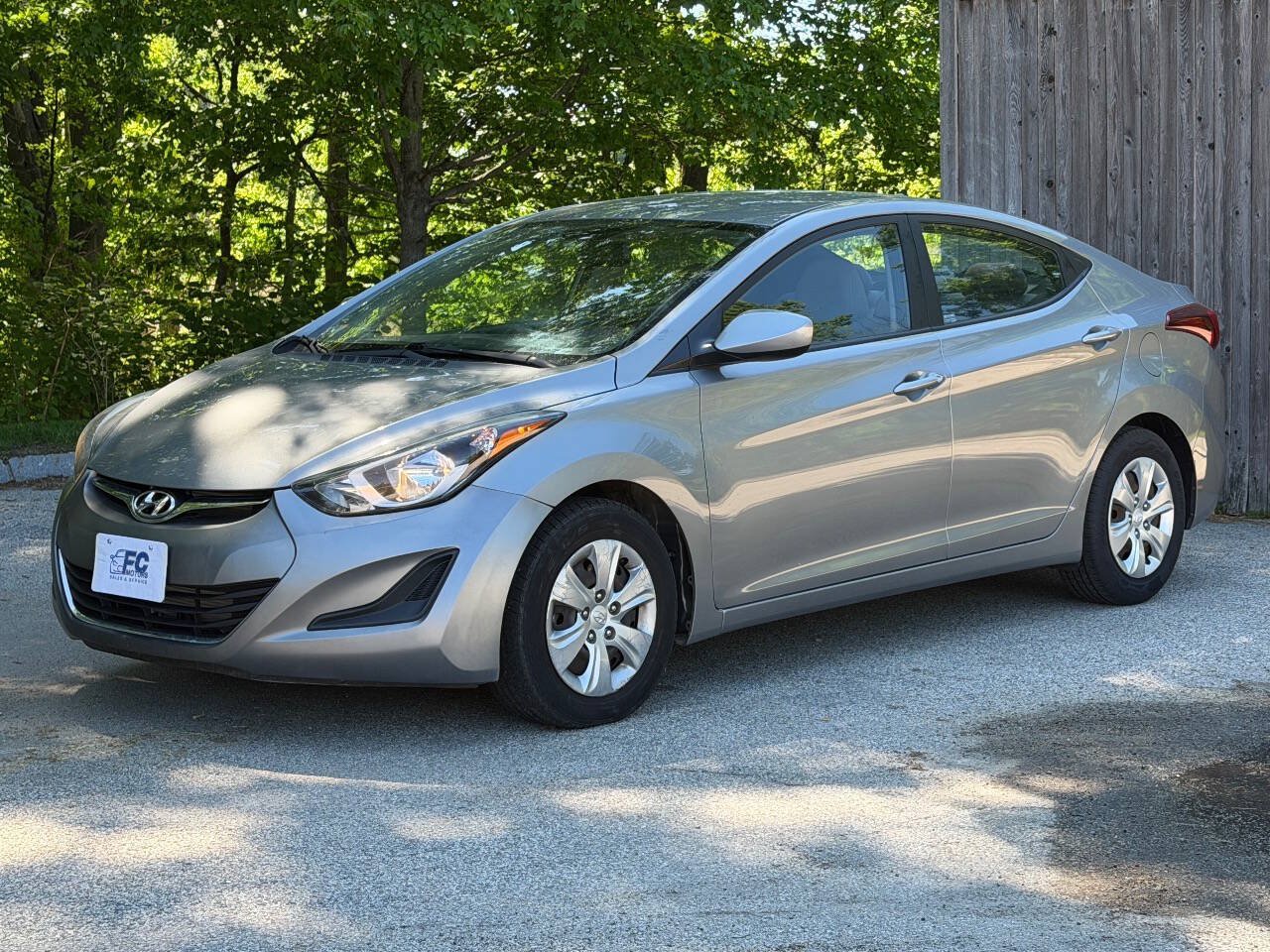 2016 Hyundai Elantra SE - Photo 3