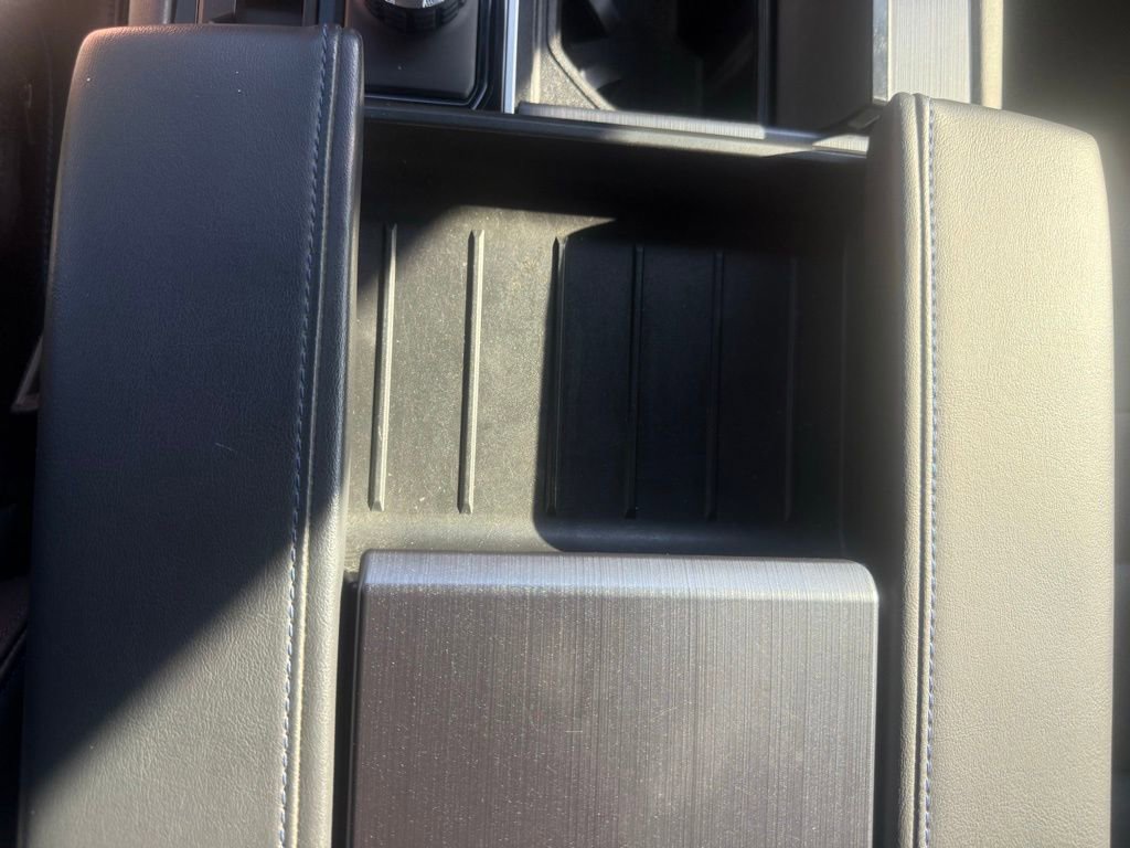 2022 Toyota Tundra Platinum