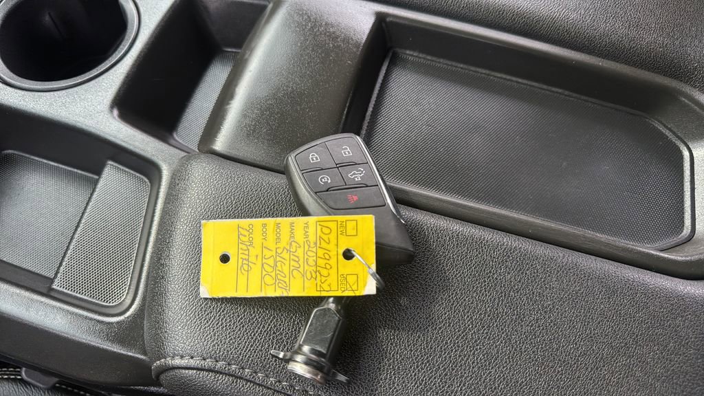 2023 GMC Sierra 1500 Elevation