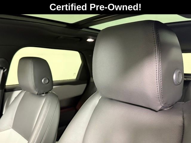 2026 Land Rover Range Rover Velar Dynamic SE