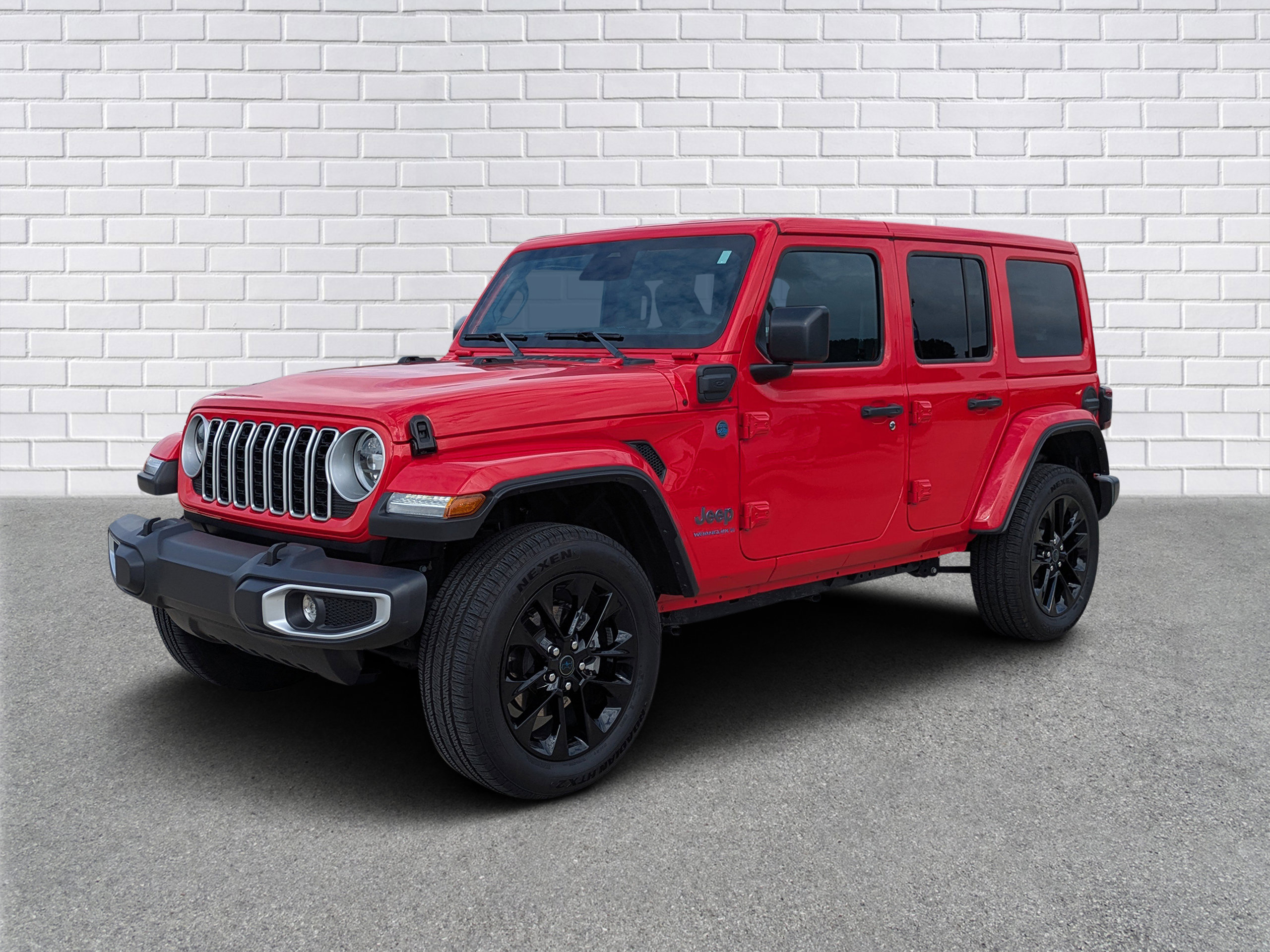 Used 2025 Jeep Wrangler Unlimited Sahara w/ Safety Group