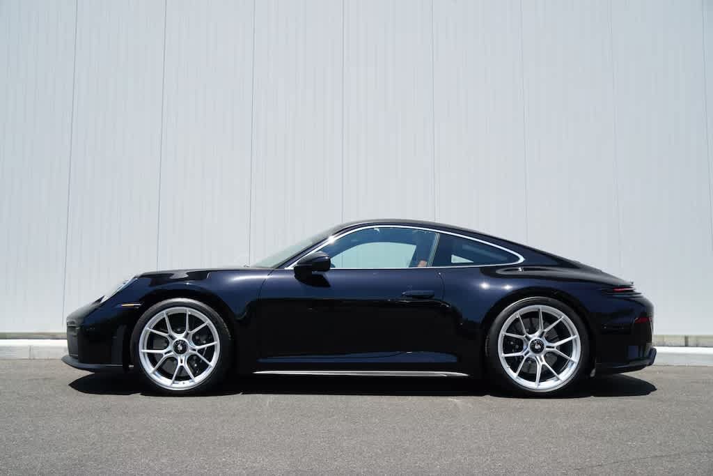 Used 2025 Porsche 911 GT3