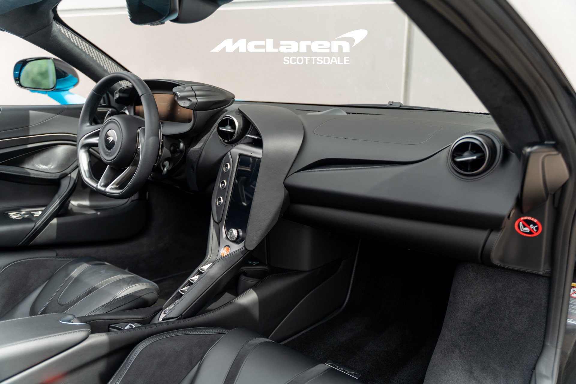 Used 2025 McLaren 750S Spider photo 17
