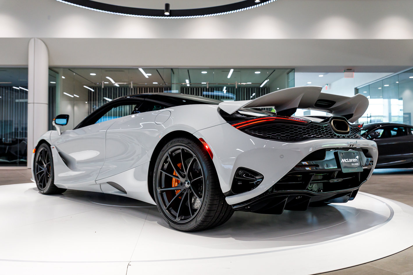 Used 2027 McLaren 750S photo 43