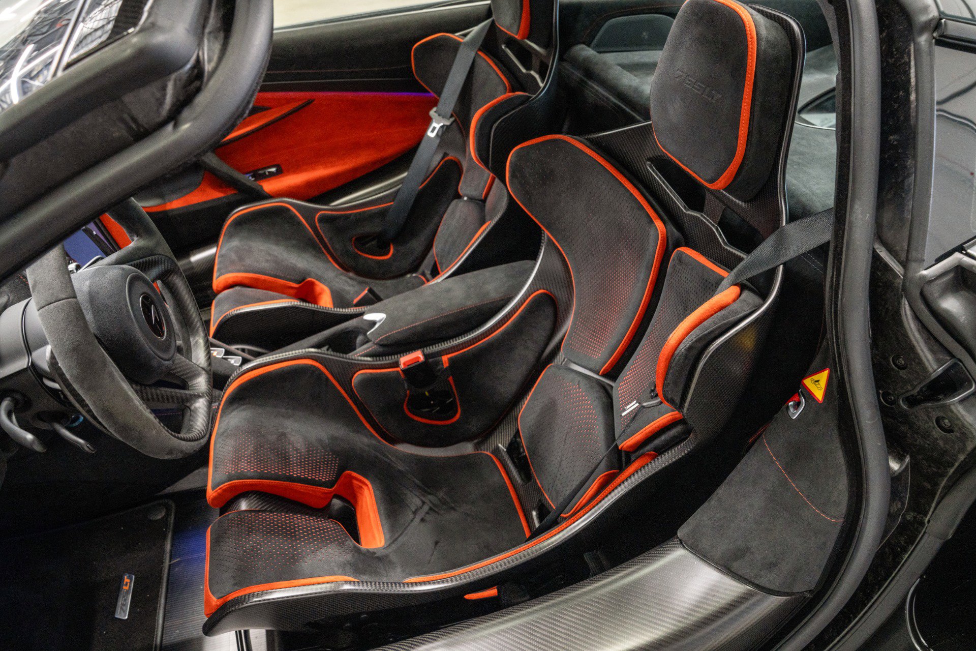 Used 2021 McLaren 765LT photo 21