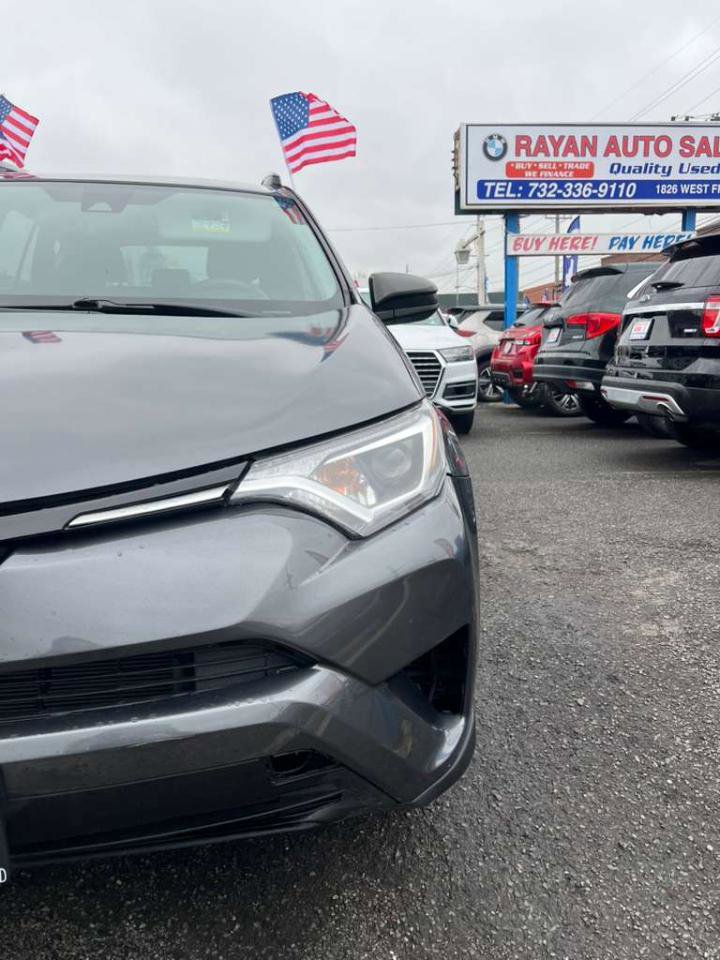 2018 Toyota RAV4 LE