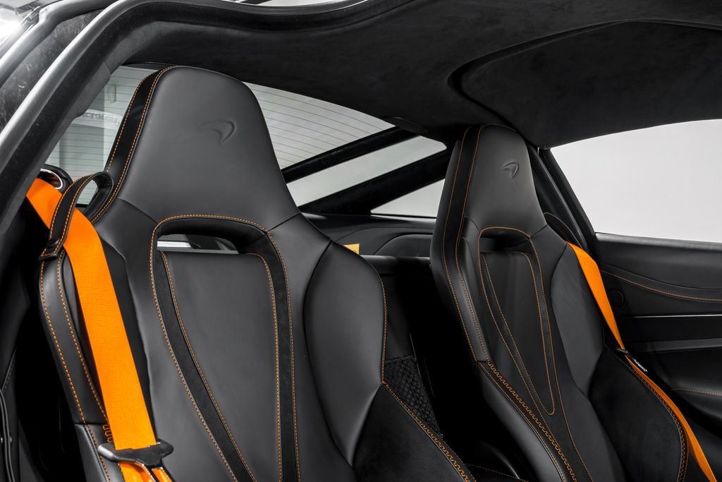 Used 2026 McLaren 750S photo 31