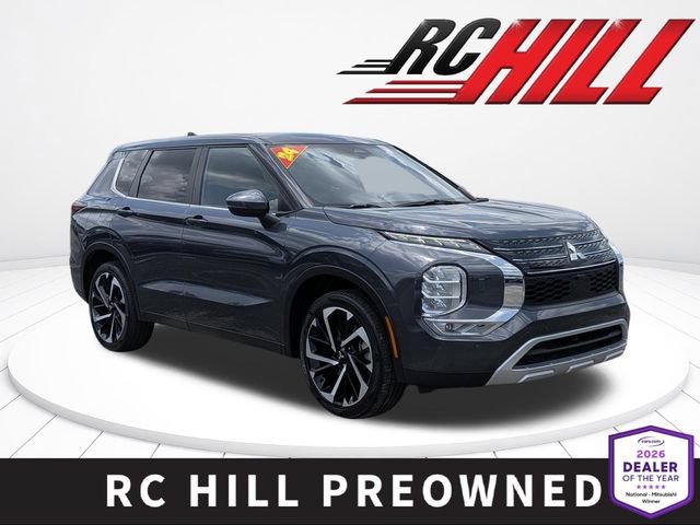 Used 2024 Mitsubishi Outlander SE