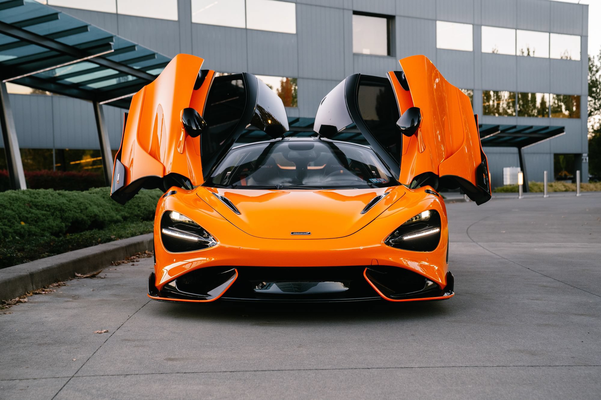 Used 2021 McLaren 765LT 3