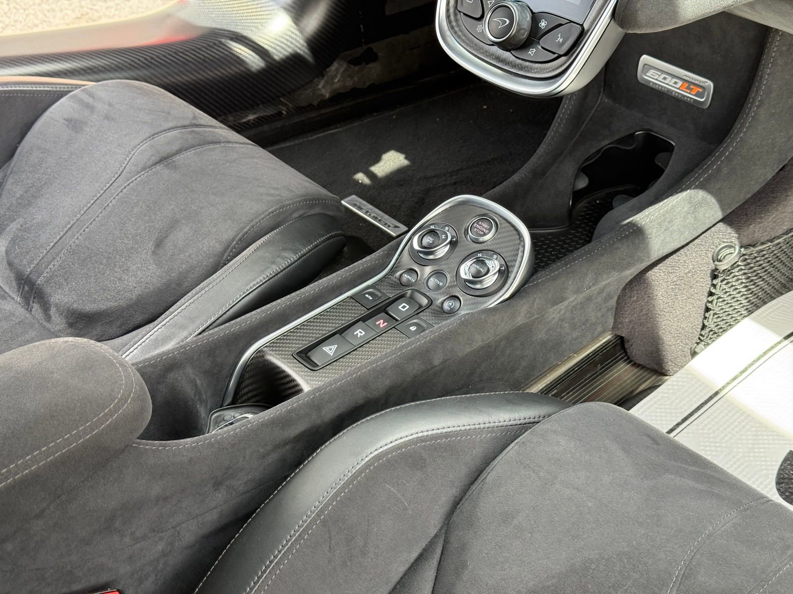 Used 2019 McLaren 600LT photo 41