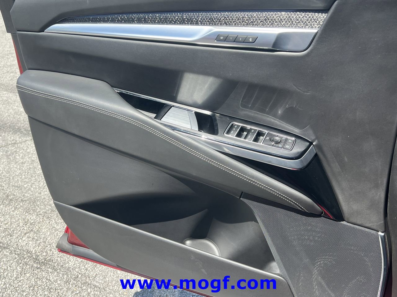 2025 Cadillac Escalade V