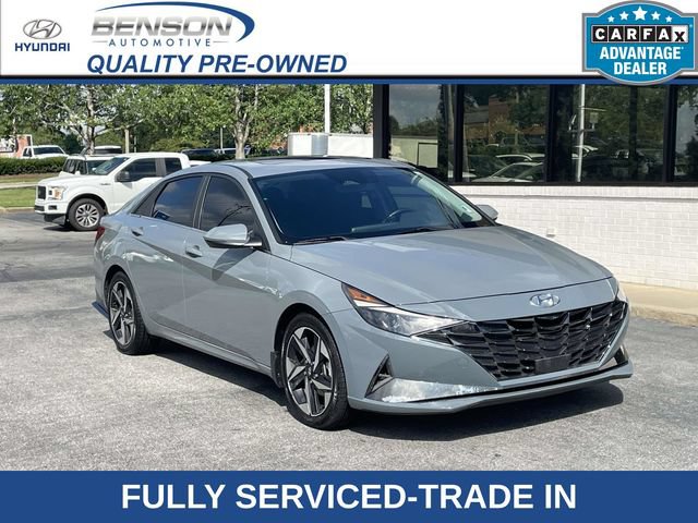 Used 2022 Hyundai Elantra SEL w/ Convenience + Premium Package