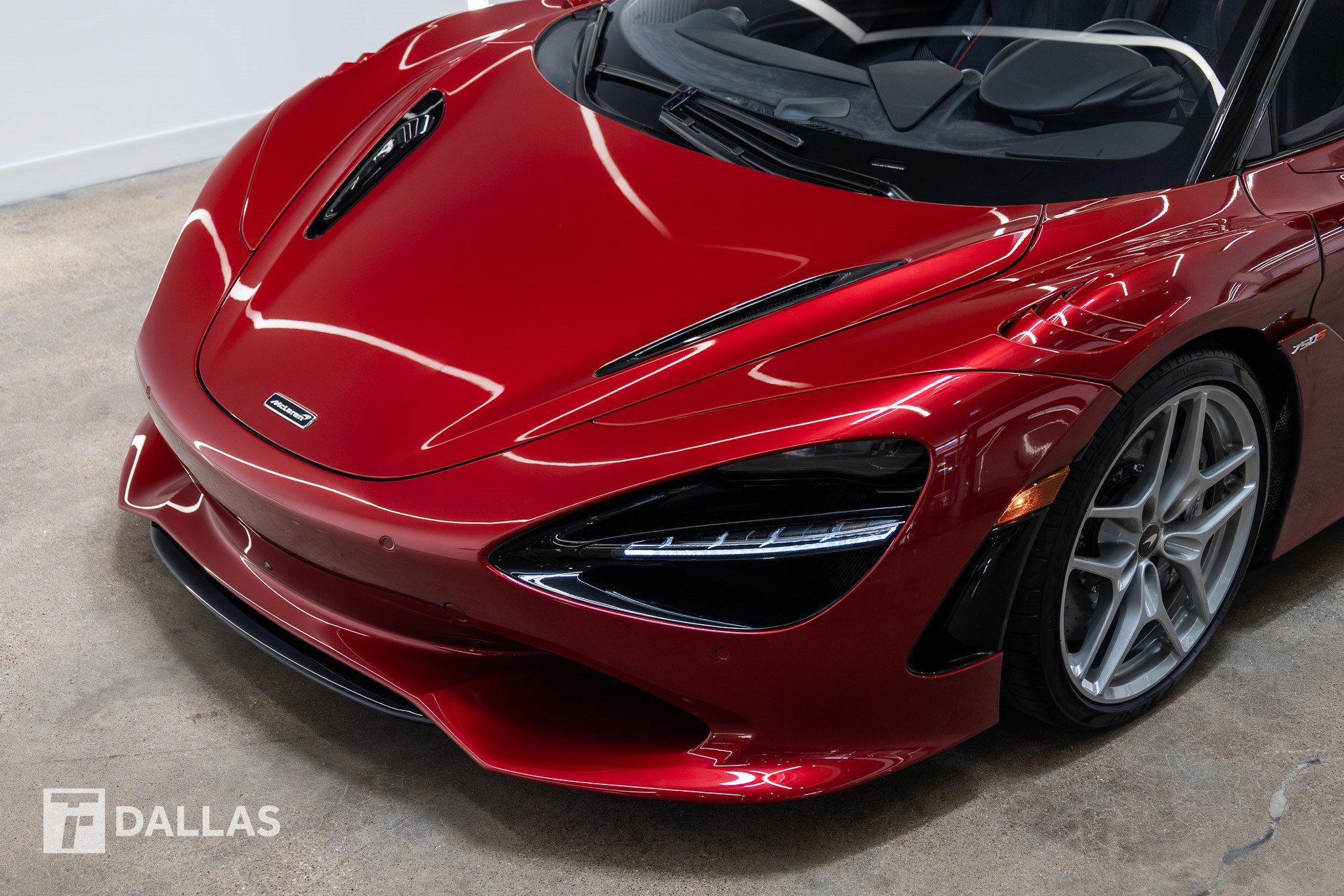 Used 2024 McLaren 750S Spider 2