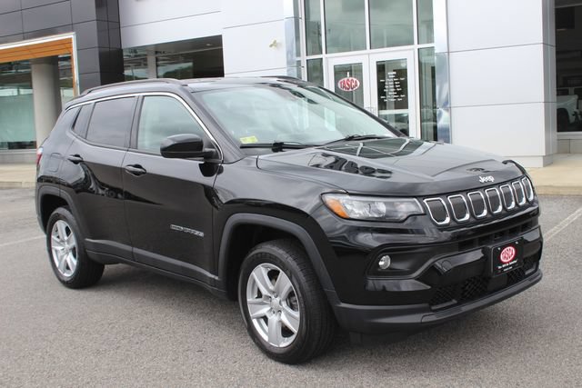 Used 2022 Jeep Compass Latitude w/ Convenience Group