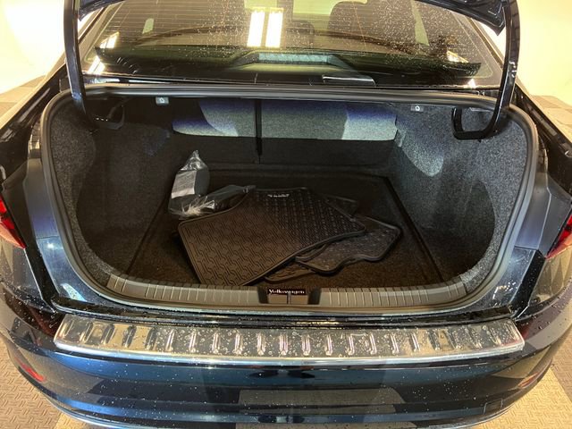 2020 Volkswagen Jetta R-Line