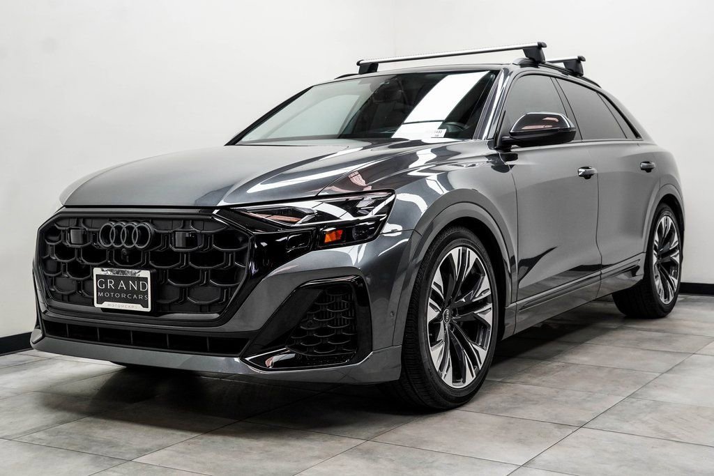 2024 Audi Q8 Prestige