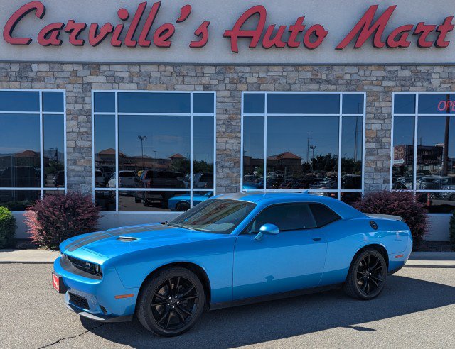 Used 2016 Dodge Challenger SXT Plus