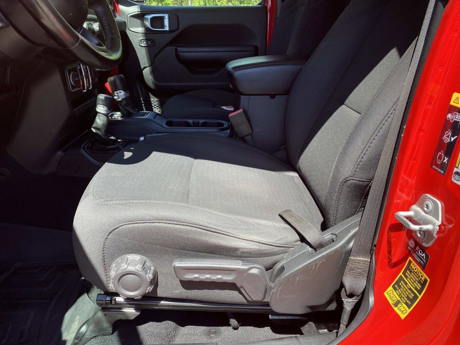 2021 Jeep Gladiator Willys