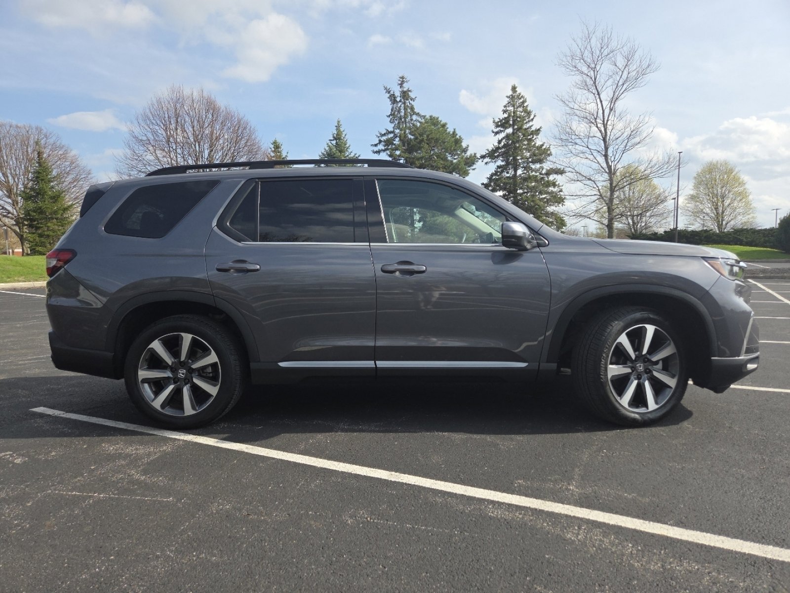2025 Honda Pilot Touring