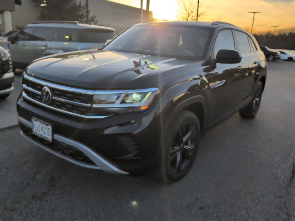 Used 2022 Volkswagen Atlas Cross Sport SE