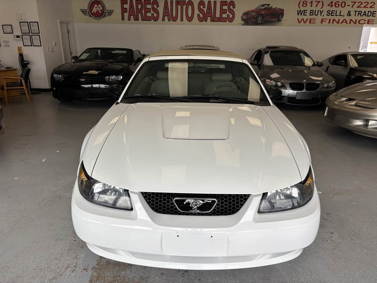 Used 2003 Ford Mustang Deluxe